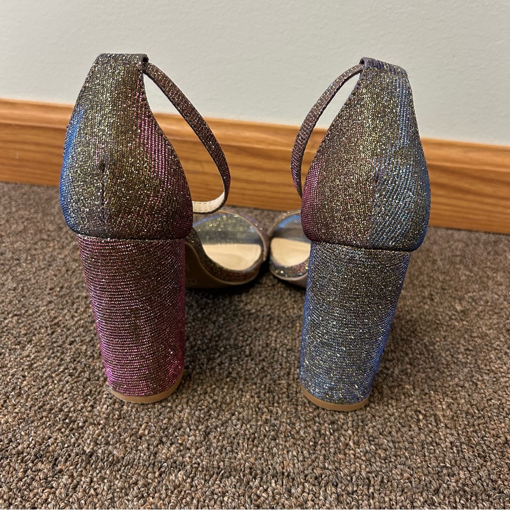 Lulu’s • Iridescent High Heel Dressy Shoes - Picture 4 of 5
